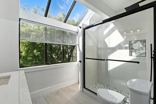 25 Bud Court, Pleasant Hill CA: https://media.crmls.org/mediaz/2fbe42ae-8bee-47ba-ad15-3bbdc0cd4fa3.jpg
