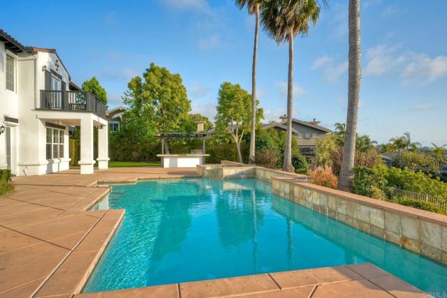 1664 Aryana Drive, Encinitas CA: https://media.crmls.org/mediaz/2fbf8bca-6f35-4829-8395-698f55b67751.jpg