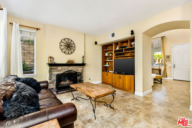 3083 Espana Lane photo 8