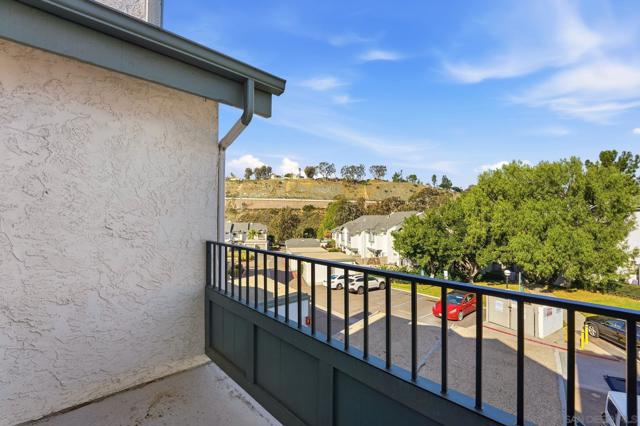 8753 Spring Canyon Drive, Spring Valley CA: https://media.crmls.org/mediaz/2fc0a5c1-22a8-4980-8de0-53abf5d0e525.jpg
