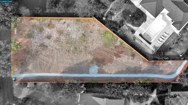 0 Oak Road, Alamo CA: https://media.crmls.org/mediaz/2fc0b1a2-8b9d-4e2b-b804-30a6d581abd8.jpg