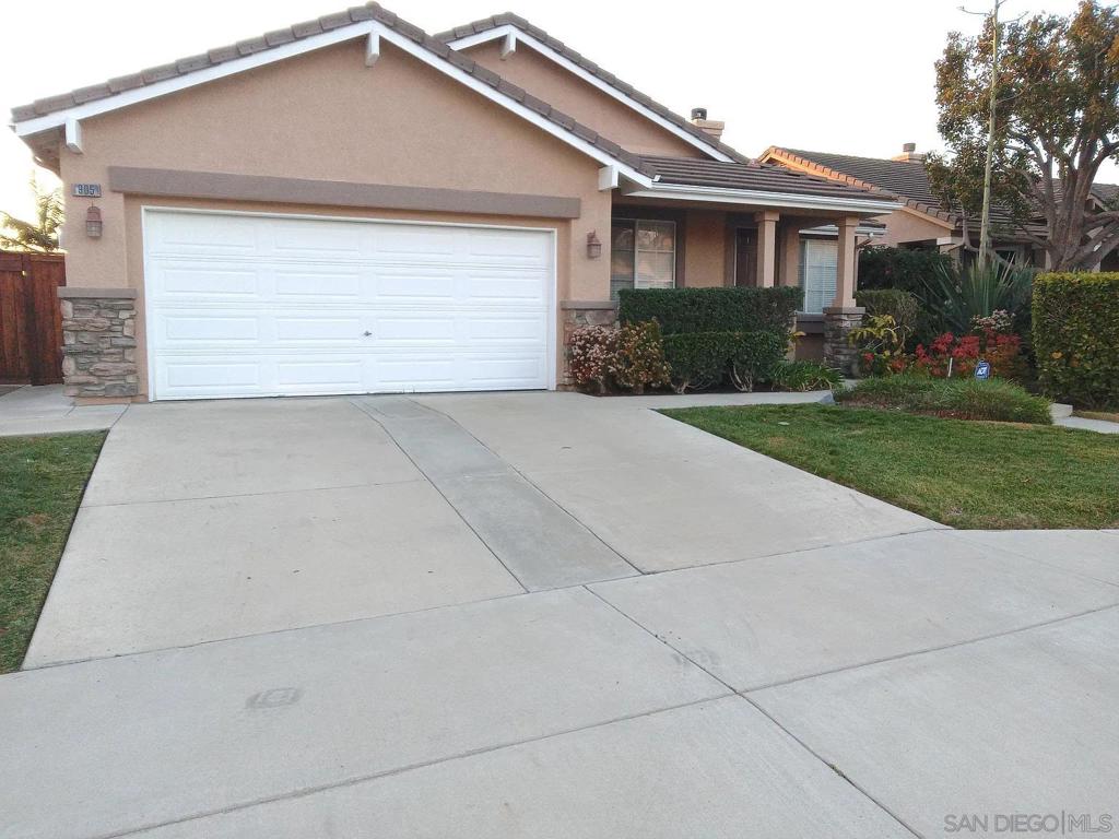 905 Glendora