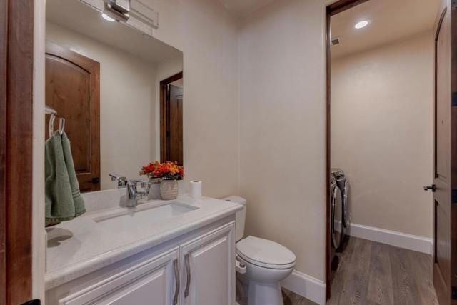 8440 Lovers Lane, Hollister CA: https://media.crmls.org/mediaz/2fc22448-11ad-4f9c-9a7b-3d8f792c1930.jpg