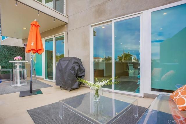 Detail Gallery Image 9 of 36 For 725 Grand Ave, Carlsbad,  CA 92008 - 2 Beds | 2 Baths