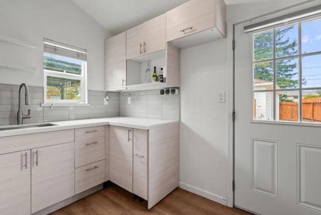 3080 Eleanor Way, Santa Cruz CA: https://media.crmls.org/mediaz/2fc34ebc-a50e-439e-ada9-b0a65fefa141.jpg