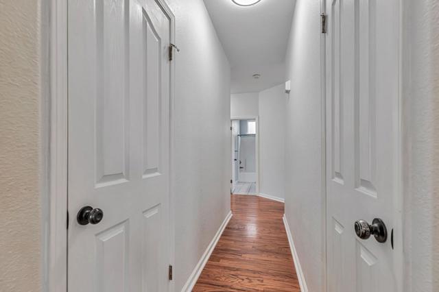 761 Gia Court, Hollister CA: https://media.crmls.org/mediaz/2fc53e59-829d-4fa7-8c52-d91e886c6978.jpg