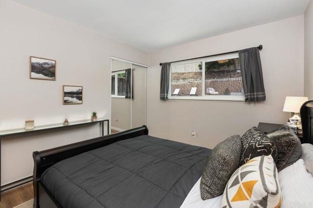 833 Halecrest Drive, Chula Vista CA: https://media.crmls.org/mediaz/2fc5ba07-71f1-45bb-9971-528cc14cadfe.jpg