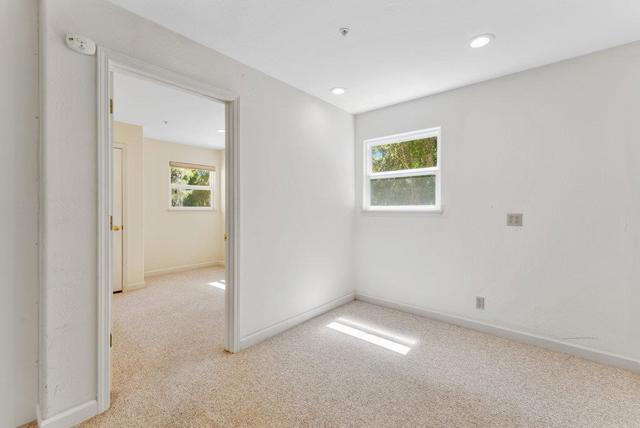 825 Skyward Drive, Aptos CA: https://media.crmls.org/mediaz/2fc5cc9c-a419-478b-87c9-b334ac89f08c.jpg