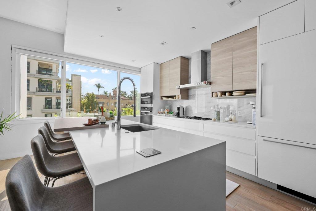 2604 5th Avenue - photo 2