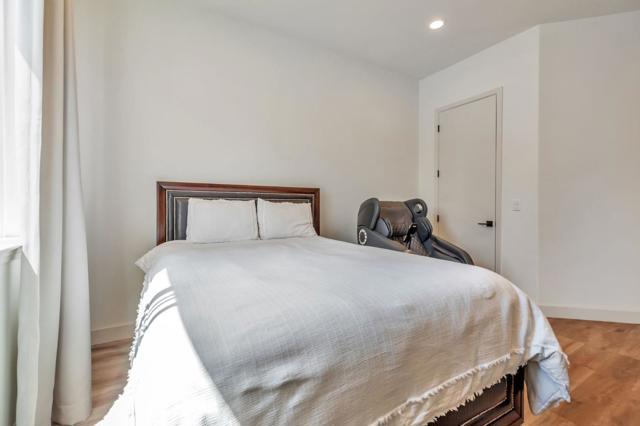 10055 Foothill Avenue, Gilroy CA: https://media.crmls.org/mediaz/2fc63236-6458-4960-920a-684c60b2bec5.jpg