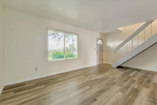 Image 7 of 38 For 6325 Dinamica Way