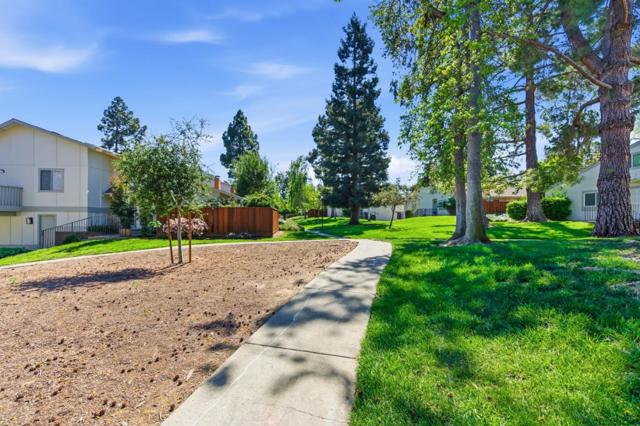 20212 Northcove Square, Cupertino CA: https://media.crmls.org/mediaz/2fc6ee37-2f31-4de0-bce4-abcab519a7cb.jpg