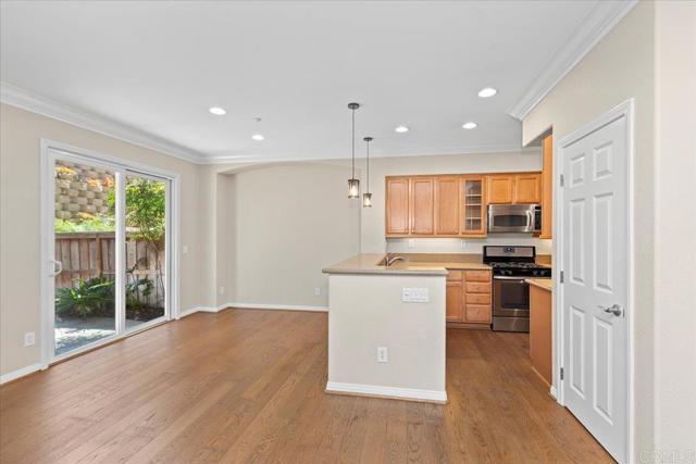 1342 Sky Ridge Court, San Marcos CA: https://media.crmls.org/mediaz/2fc7c1ba-beed-4827-8162-b30af251d5ea.jpg
