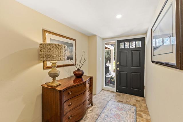 1721 Stone Pine Lane, Menlo Park CA: https://media.crmls.org/mediaz/2fc8ca3e-2c63-4718-a37e-8ec2e10d4daa.jpg
