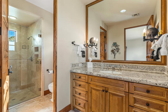 31 Hillcrest Drive, Rancho Mirage CA: https://media.crmls.org/mediaz/2fcadd99-3206-49e5-a242-ba0a65886e9a.jpg