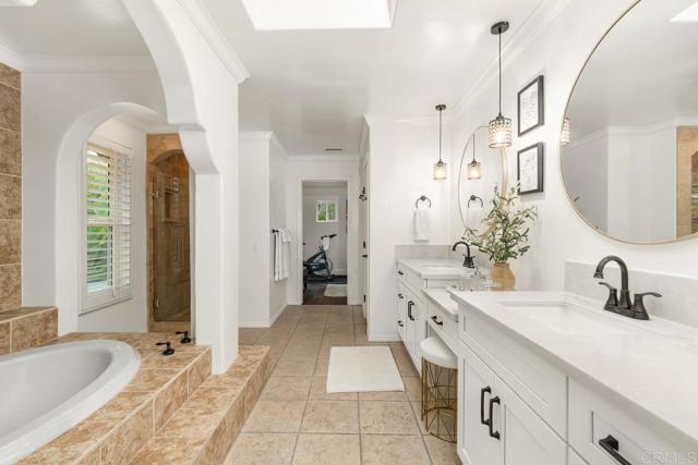 Detail Gallery Image 41 of 65 For 7401 Luna De Oro, Rancho Santa Fe,  CA 92067 - 4 Beds | 3/2 Baths