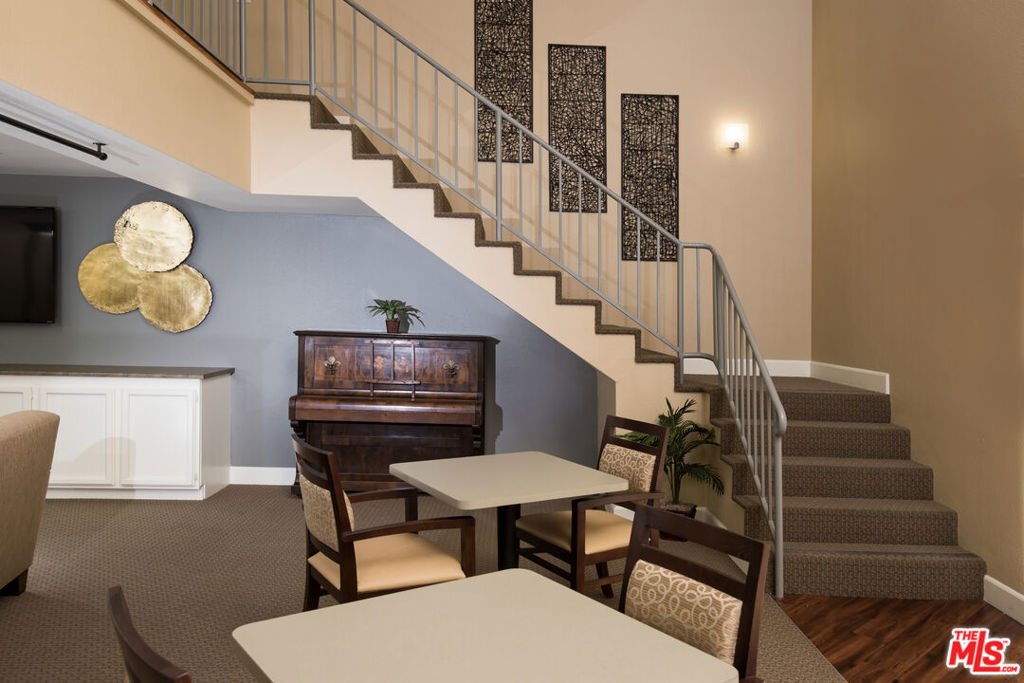 2fce0146 9b3d 4128 Af23 3f66da3a9623