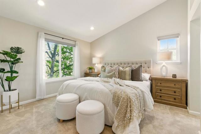 353 Whisman Station Drive, Mountain View CA: https://media.crmls.org/mediaz/2fce2ccd-be51-4ee4-8ab3-fffecced8e76.jpg