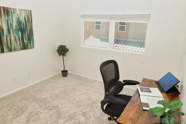 1367 Santa Diana, Chula Vista CA: https://media.crmls.org/mediaz/2fcf0d38-5e5e-4f32-9163-faa9dced3b9b.jpg