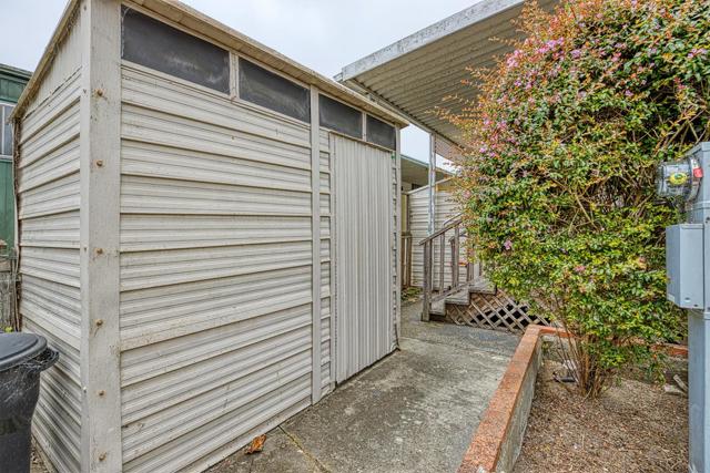 2395 Delaware Avenue, Santa Cruz CA: https://media.crmls.org/mediaz/2fcf47b2-8e53-45d9-961f-d06552963601.jpg