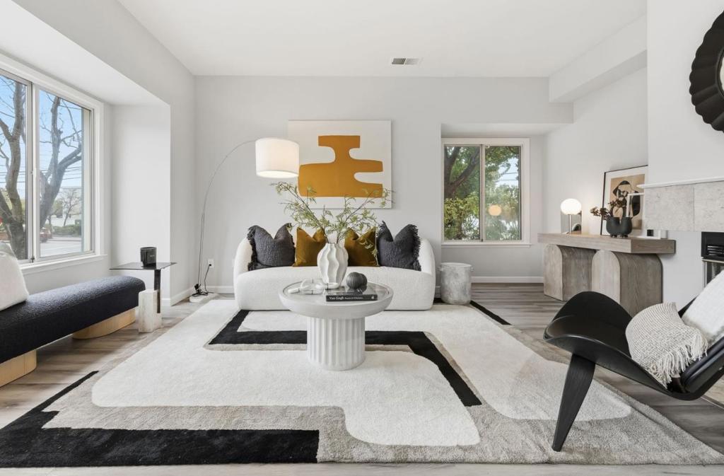 25 McAker Court #103