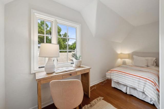 1875 Middlefield Road, Palo Alto CA: https://media.crmls.org/mediaz/2fd0c79e-60ab-4278-b137-701b498b9c48.jpg