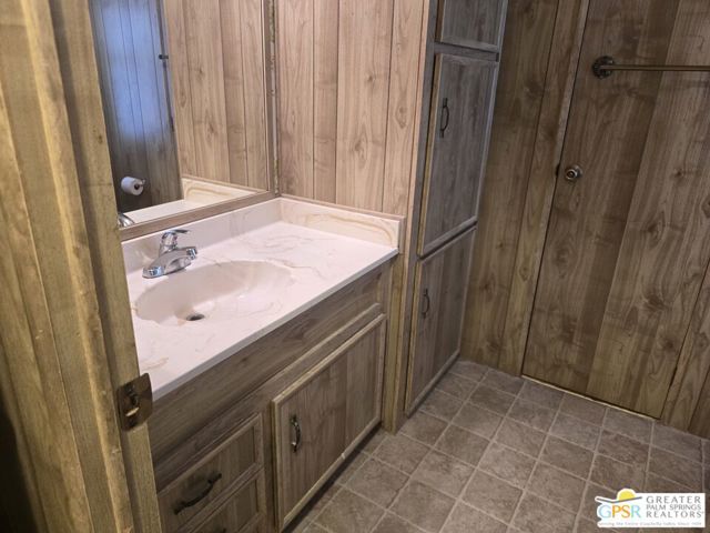 274 Encino Drive, Palm Springs CA: https://media.crmls.org/mediaz/2fd1dafd-b8bc-4fad-ac1b-fcc9ea346849.jpg