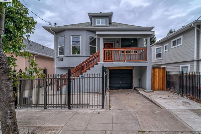 3031 Logan St, Oakland, California 94601, ,Multi-Family,For Sale,Logan St,41072346