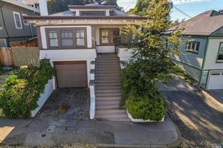 915 Napa Street, Vallejo CA: https://media.crmls.org/mediaz/2fd3f702-0b0e-442c-be83-aca7422dfd69.jpg