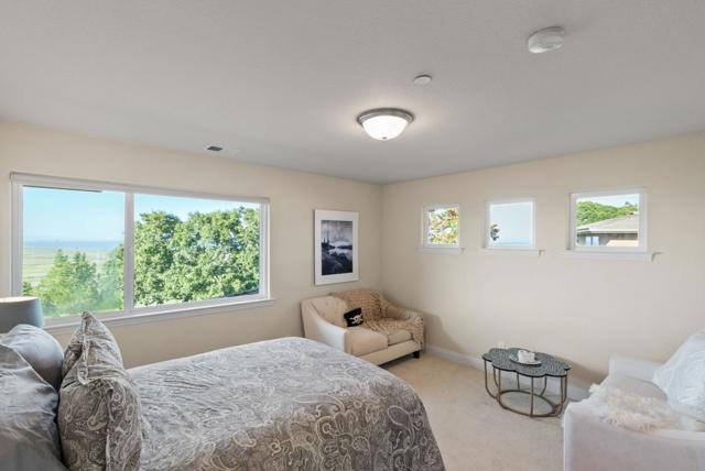 454 Upper Road, San Rafael CA: https://media.crmls.org/mediaz/2fd40036-cf0e-48bc-b800-6aa6c3a4f466.jpg