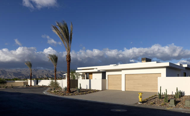 3 Sanctuary Way, Rancho Mirage, CA 92270