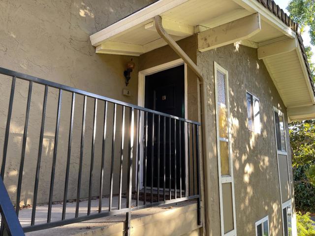 420 Alberto Way, Los Gatos CA: https://media.crmls.org/mediaz/2fd5ab72-a6cd-43eb-9317-9ce8e9cec340.jpg