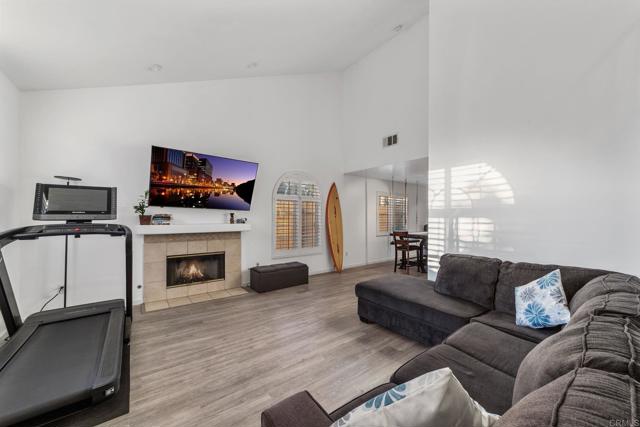 1223 12TH STREET, Imperial Beach CA: https://media.crmls.org/mediaz/2fd60ede-24cc-403b-8fed-dbef72a5ae8a.jpg