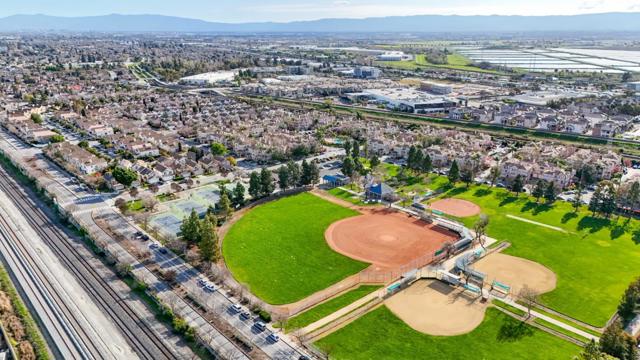 388 Montecito Way, Milpitas CA: https://media.crmls.org/mediaz/2fd6aa89-3095-4d83-8a53-d32e71f23a24.jpg