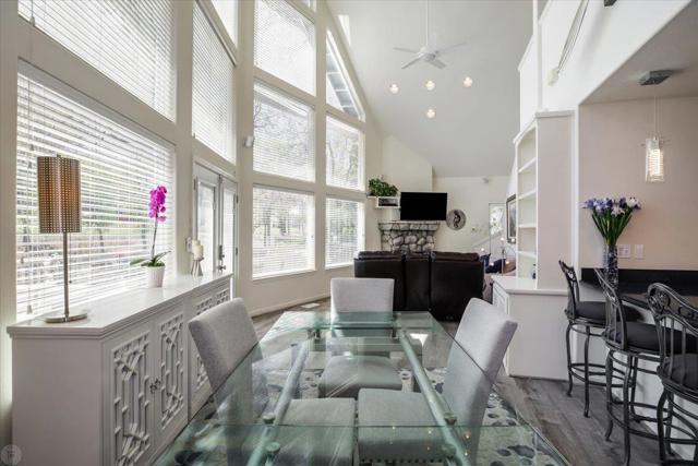 20944 Woodside Way, Groveland CA: https://media.crmls.org/mediaz/2fd74211-060c-4186-aca8-cc110b82937f.jpg
