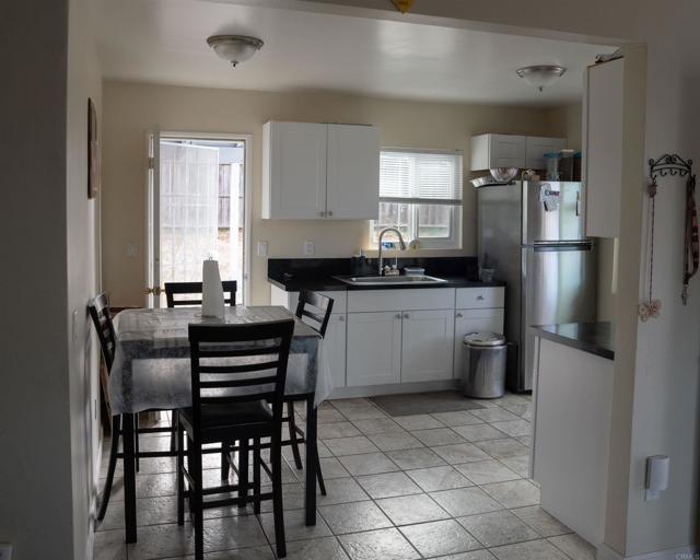 Image 7 of 10 For 556 8th S Street