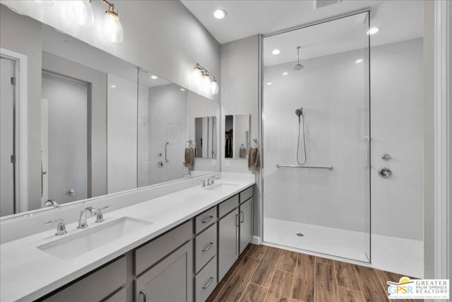 70 Zinfandel, Rancho Mirage CA: https://media.crmls.org/mediaz/2fd86b22-5ed3-45a2-b6c6-8e8c92214efe.jpg