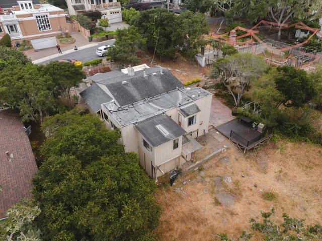 1034 Hellam Street, Monterey CA: https://media.crmls.org/mediaz/2fd881cb-e745-45f5-9704-62e16add4116.jpg