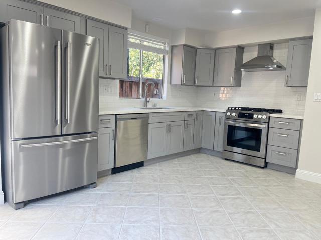 1623 Sawgrass Drive, San Jose CA: https://media.crmls.org/mediaz/2fd88aa7-49ce-488c-b176-ee9ed26ae104.jpg
