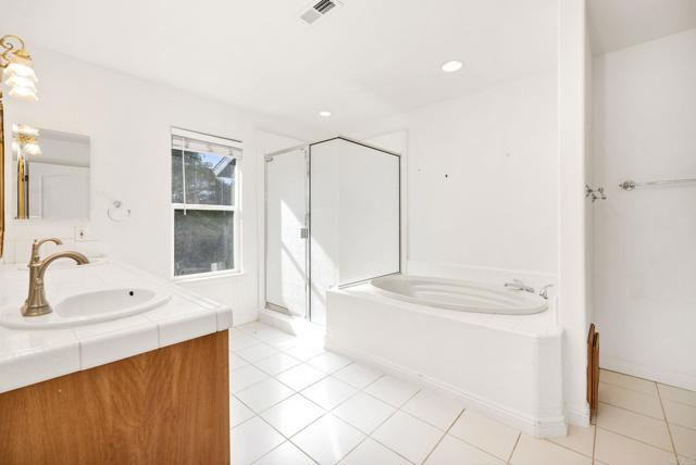 Detail Gallery Image 32 of 52 For 1420 Wilshire Rd, Fallbrook,  CA 92028 - 3 Beds | 2/1 Baths
