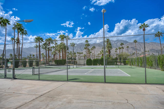 1881 S Araby Drive, Palm Springs CA: https://media.crmls.org/mediaz/2fda276b-9625-4ae1-8348-f2bee1d556d3.jpg