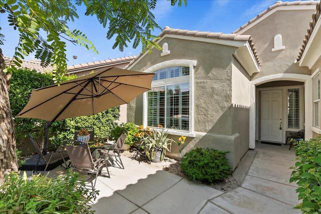 80536 Hoylake Drive, Indio CA: https://media.crmls.org/mediaz/2fda7cdf-3ed0-4037-9961-84166b7eb92f.jpg