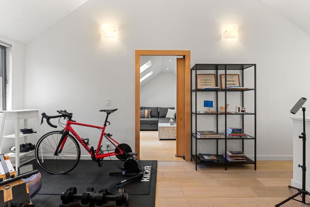 MLS #ML81976213 image #36