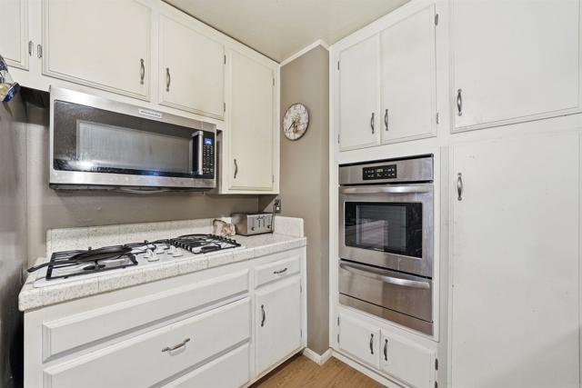 Detail Gallery Image 7 of 29 For 3738 Glen Verde Ct, Bonita,  CA 91902 - 4 Beds | 2 Baths