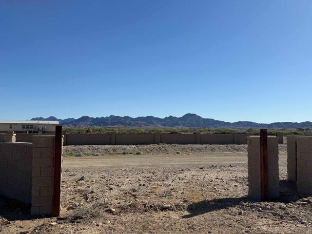 Detail Gallery Image 3 of 4 For 2667 Rio Hacienda Way, Palo Verde,  CA 92266 - – Beds | – Baths