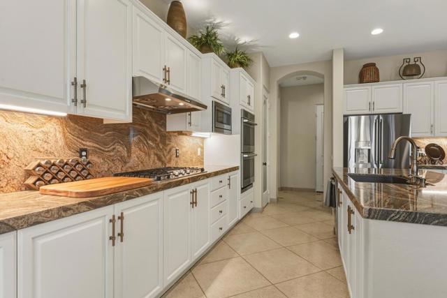 49700 Althea Court, La Quinta CA: https://media.crmls.org/mediaz/2fdfbf0d-90d7-44e2-9d4a-4d1f0f92f51f.jpg