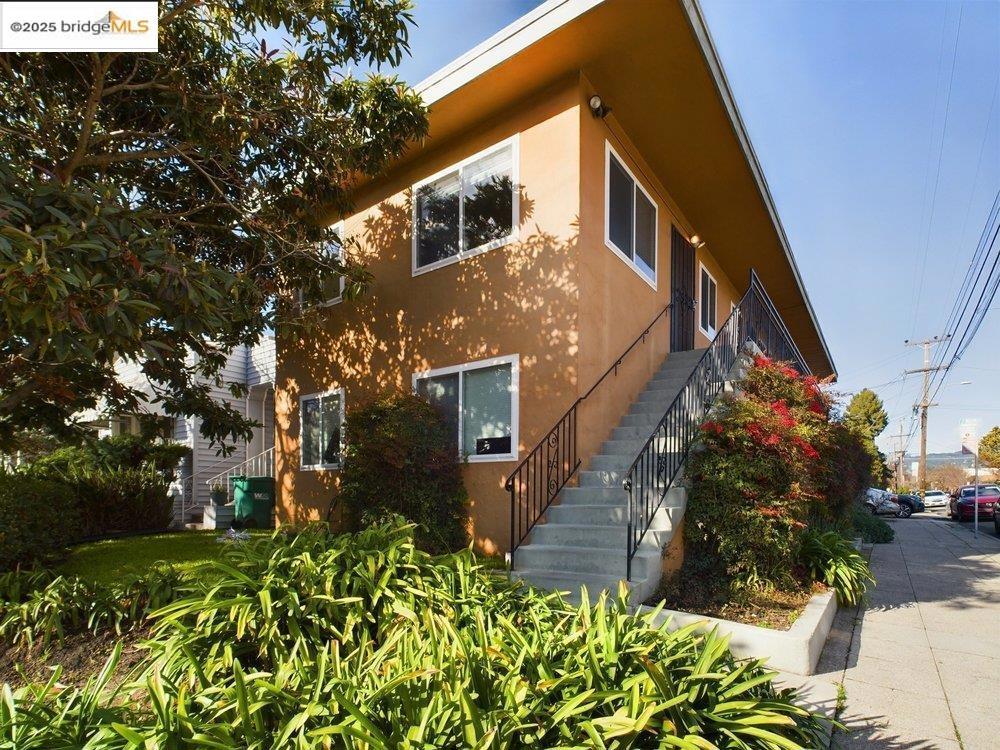 3811 Opal St