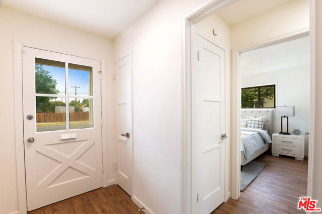 17209 Stagg Street, Van Nuys CA: https://media.crmls.org/mediaz/2fe1017d-7b37-4164-b54a-bcaf6651f2a8.jpg