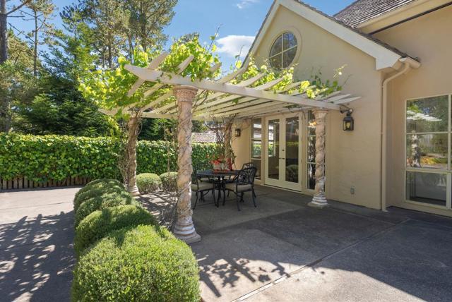 4071 Los Altos Drive, Pebble Beach CA: https://media.crmls.org/mediaz/2fe1d691-4247-4915-affc-66a331ab4bdb.jpg