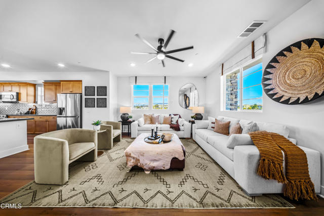 Detail Gallery Image 10 of 51 For 2862 via Descanso, Camarillo,  CA 93012 - 3 Beds | 2/1 Baths